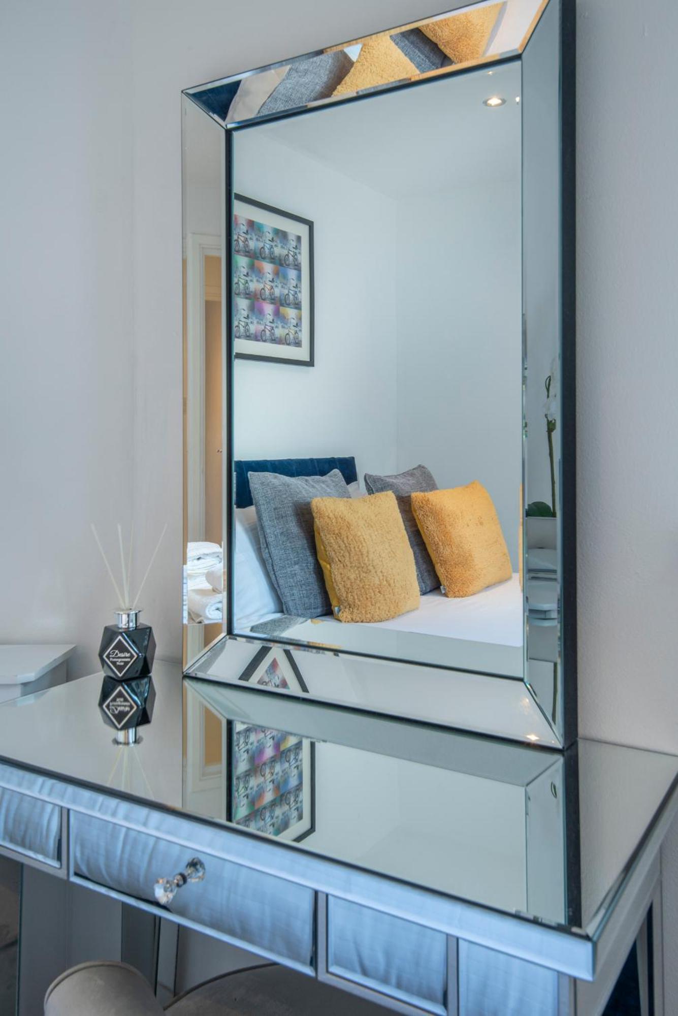Ferienwohnung 2 Bed Town House With Garden In Hackney, London Exterior foto